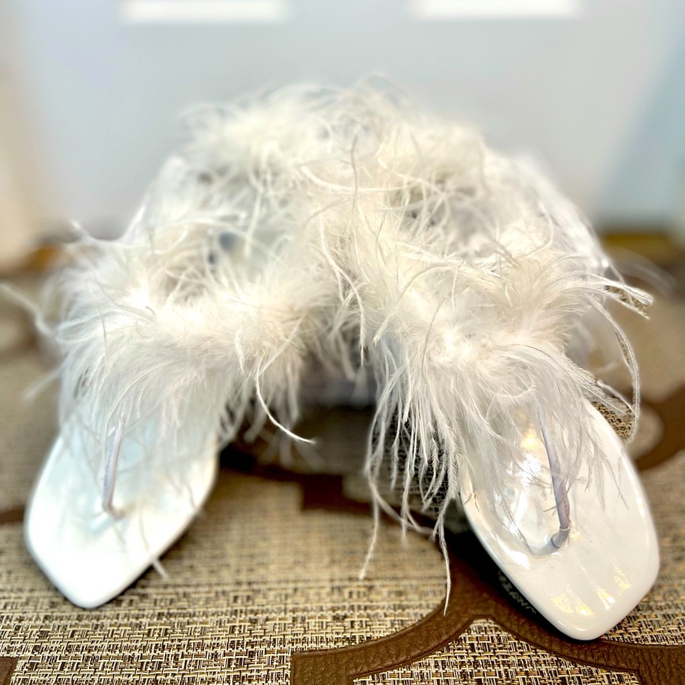 Authentic Jeffrey Campbell Boca Flat Sandals